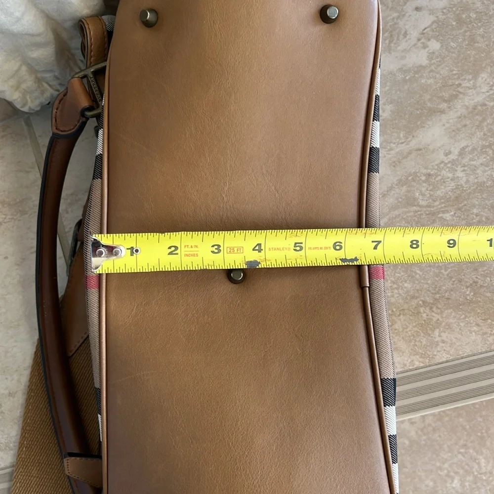Burberry Brecon House Check Tote Bag - Picture 12 of 16